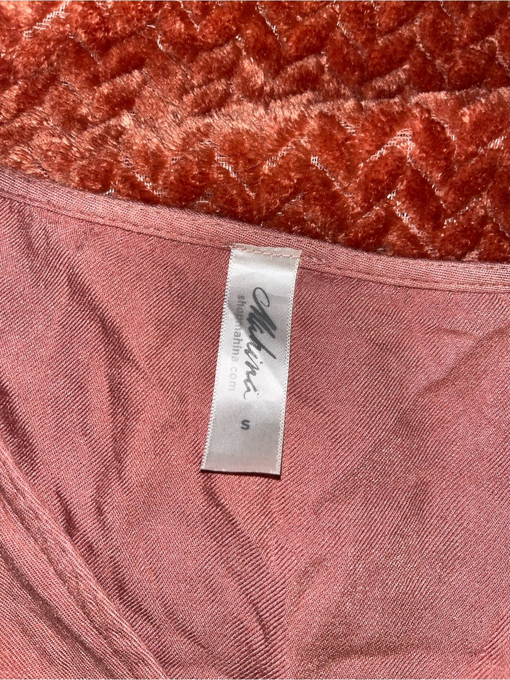 MARINA Dusty Rose Tie-Front Crop Top. Size S - Picture 4 of 4